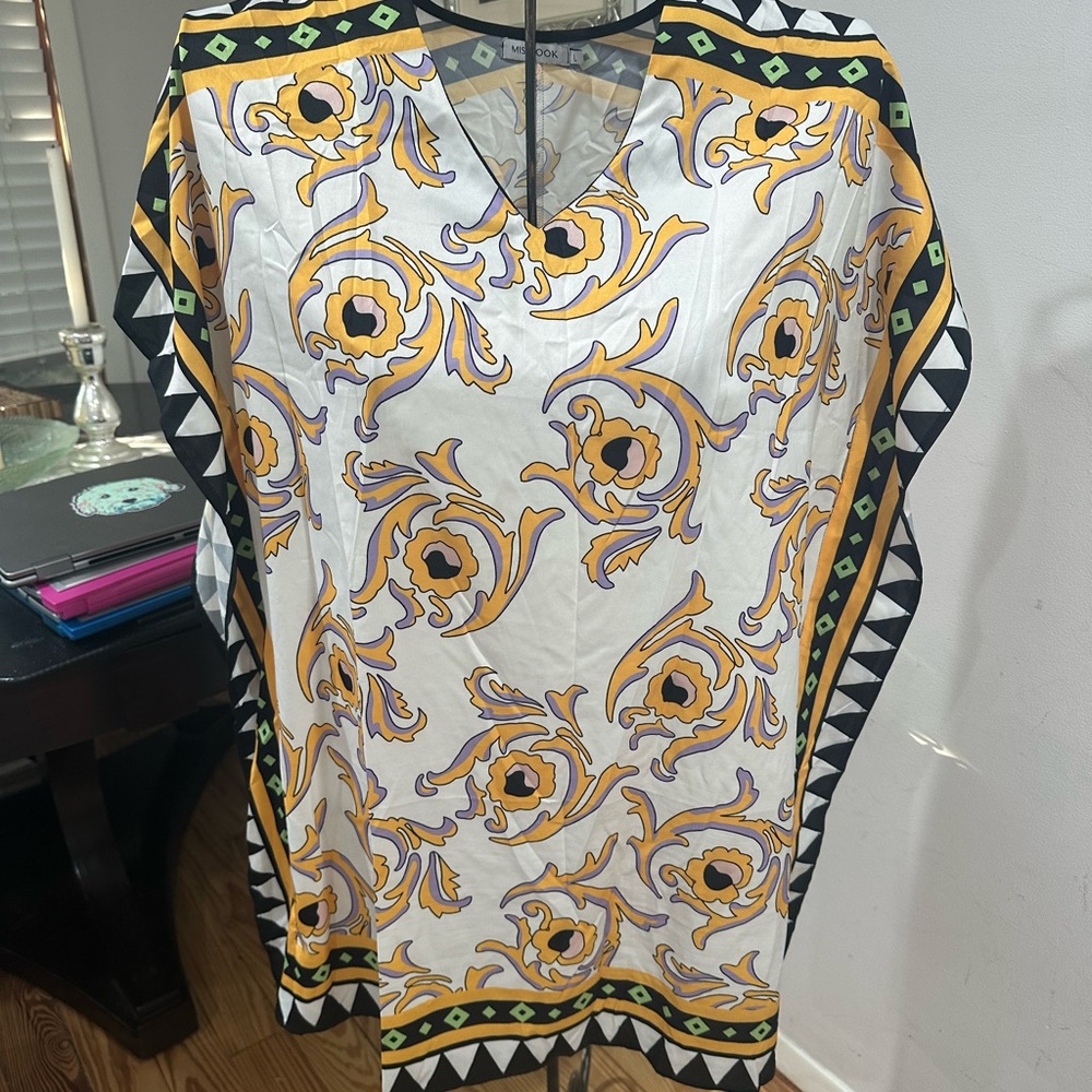 Vibrant Patterned Kaftan - image 1